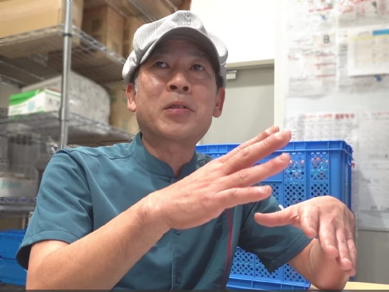 アジアルミスタドーナツ先輩社員