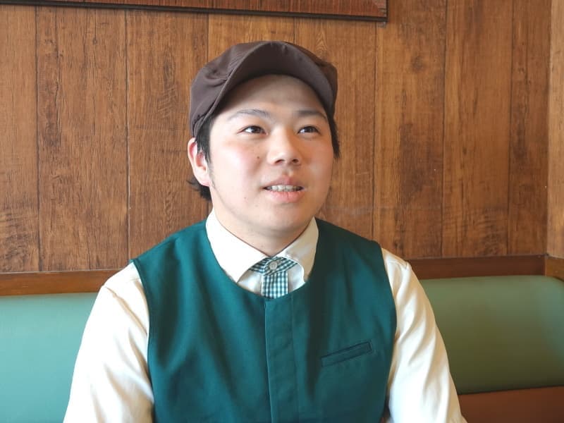 びっくりドンキー先輩社員