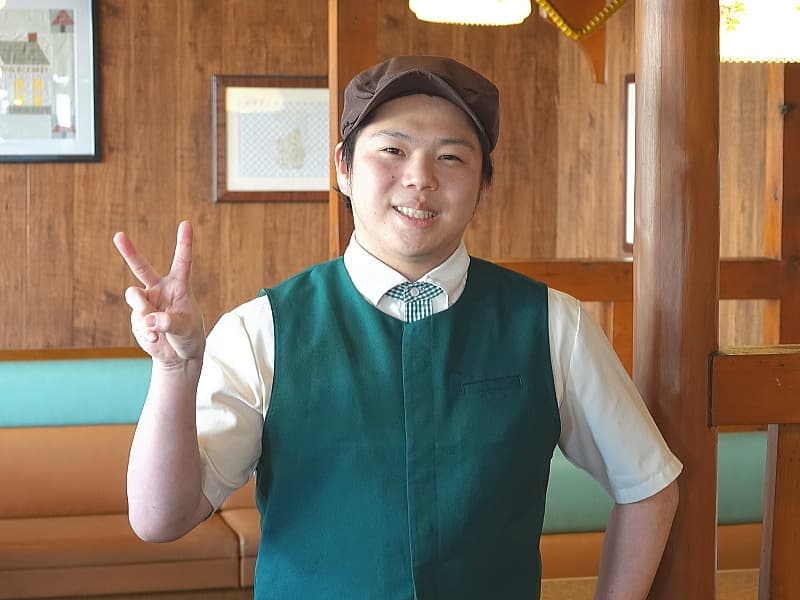 びっくりドンキー先輩社員