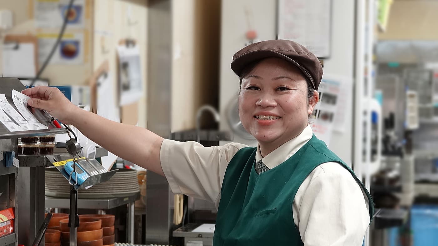 びっくりドンキー先輩社員